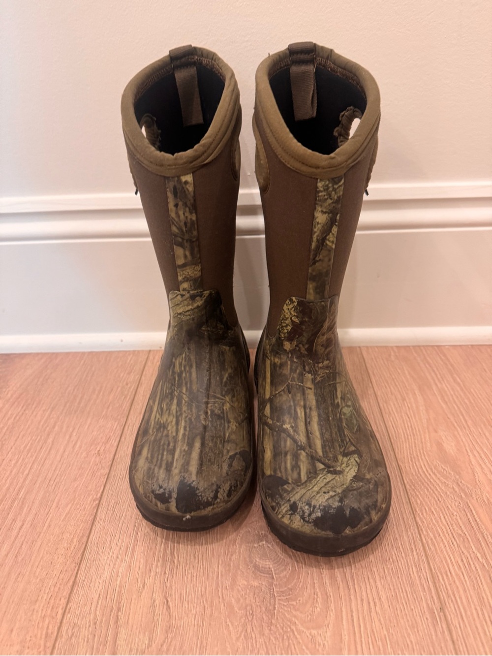 Boggs Kids Waterproof Camo Hunting boots/Rain Boots - Brown/Olive